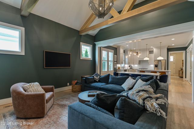 6318 Pond Lily St, Prospect, KY 40059