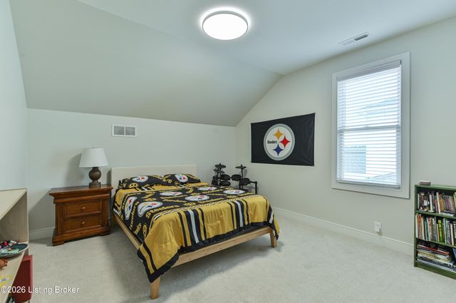 6318 Pond Lily St, Prospect, KY 40059