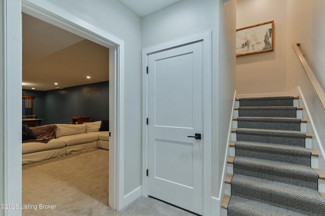 6318 Pond Lily St, Prospect, KY 40059