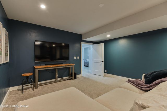 6318 Pond Lily St, Prospect, KY 40059