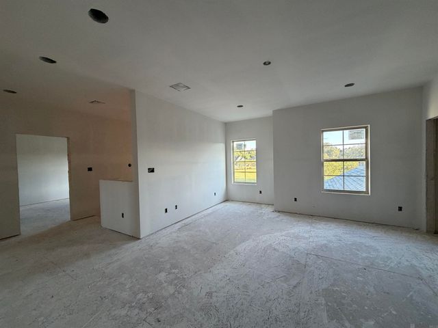 150 Lake Hudson Circle, Thibodaux, LA 70301