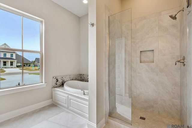 150 Lake Hudson Circle, Thibodaux, LA 70301