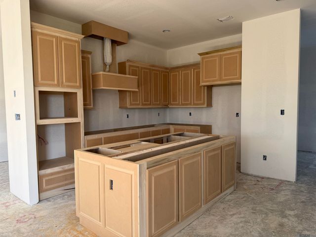 150 Lake Hudson Circle, Thibodaux, LA 70301