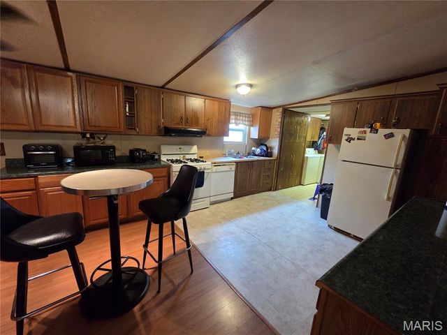 2335 Jerome Lane, Cahokia, IL 62206