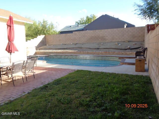 43055 Victorville Place, Lancaster, CA 93534