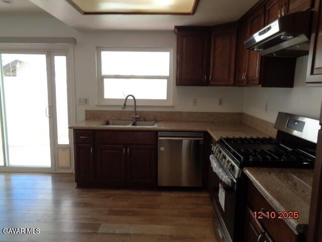 43055 Victorville Place, Lancaster, CA 93534