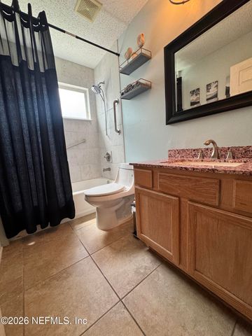1341 LINDSEY CROSSING Drive, Jacksonville, FL 32218