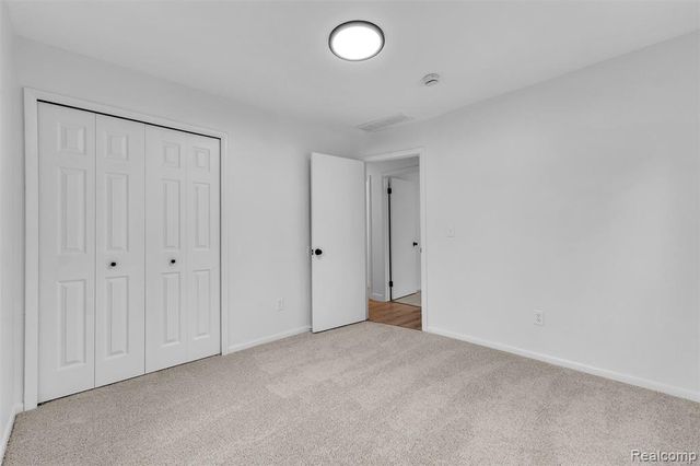 506 Ash Street, Holly, MI 48442