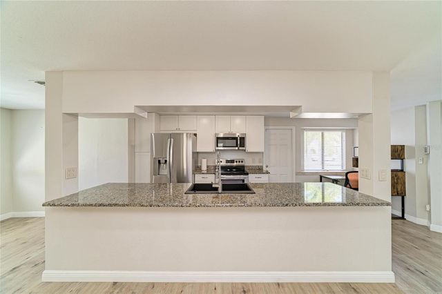 6705 35TH AVENUE W, Bradenton, FL 34209
