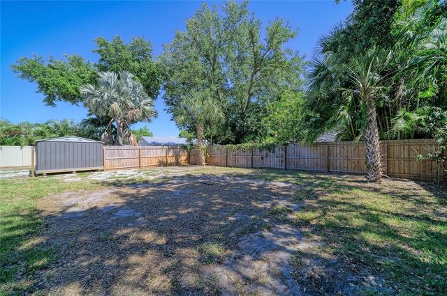 6705 35TH AVENUE W, Bradenton, FL 34209