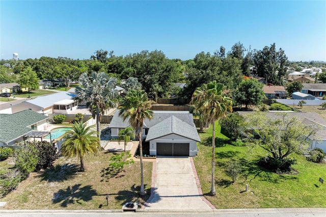 6705 35TH AVENUE W, Bradenton, FL 34209