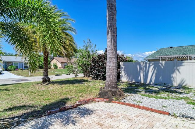6705 35TH AVENUE W, Bradenton, FL 34209