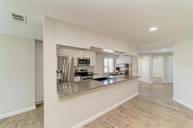 6705 35TH AVENUE W, Bradenton, FL 34209
