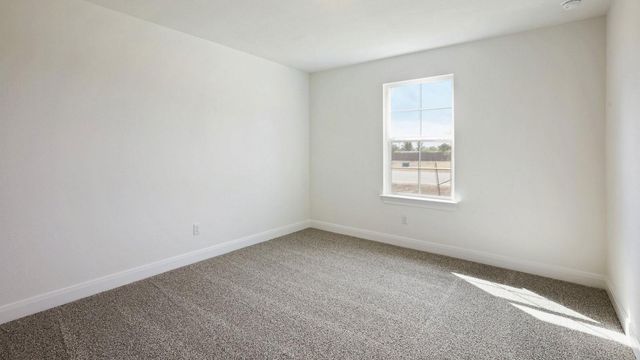 136 Union Pacific DR, Cedar Creek, TX 78612