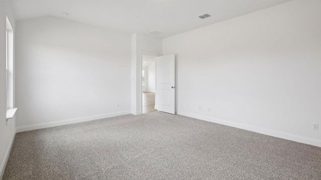 136 Union Pacific DR, Cedar Creek, TX 78612