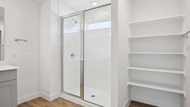 136 Union Pacific DR, Cedar Creek, TX 78612