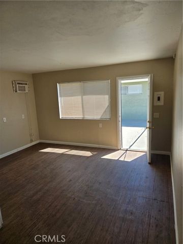 6025 Florence Street, Riverside, CA 92504