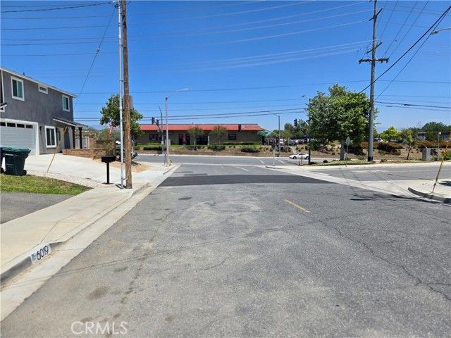 6025 Florence Street, Riverside, CA 92504