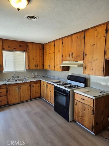 6025 Florence Street, Riverside, CA 92504