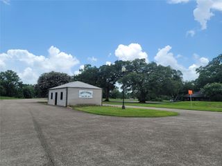 0000 Apache Trail, Angleton, TX 77515