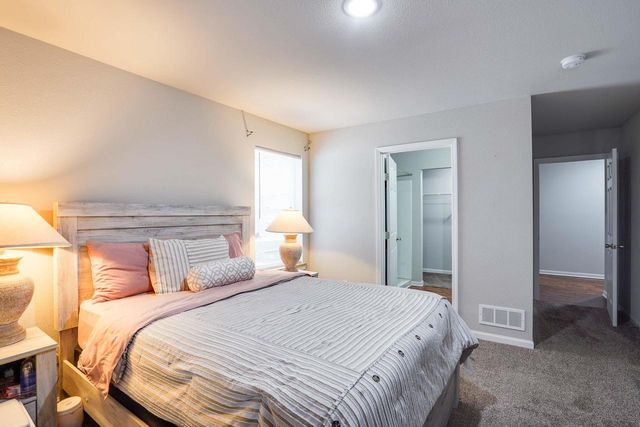 3221 Emerald Drive, Janesville, WI 53546