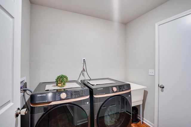 3221 Emerald Drive, Janesville, WI 53546