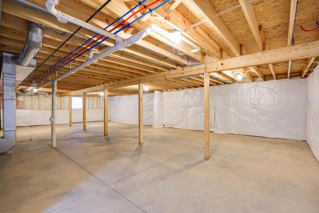 3221 Emerald Drive, Janesville, WI 53546