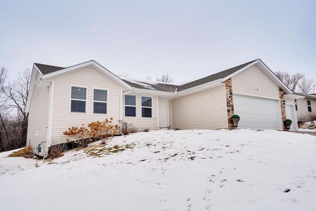 3221 Emerald Drive, Janesville, WI 53546