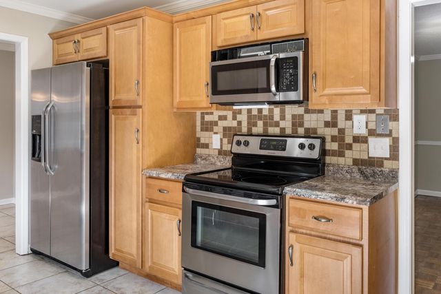 1307 18th Street NW, Cleveland, TN 37311