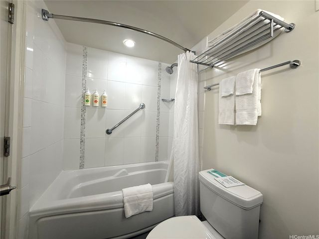 410 Atkinson Drive 852, Honolulu, HI 96814