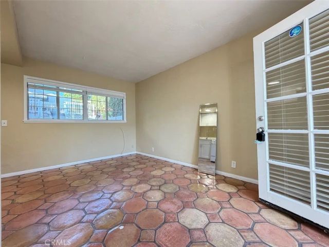 531 Catalina Street, Laguna Beach, CA 92651