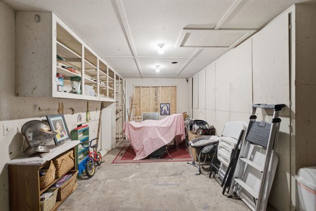 1601 W Regal, Wichita, KS 67217