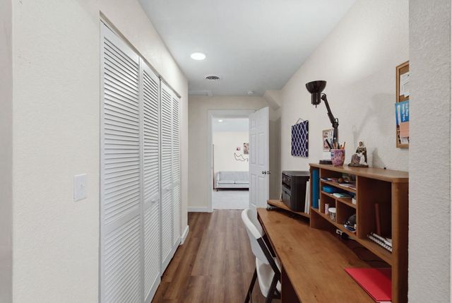 1601 W Regal, Wichita, KS 67217