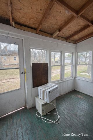 2337 6th Street, Muskegon Heights City, MI 49444