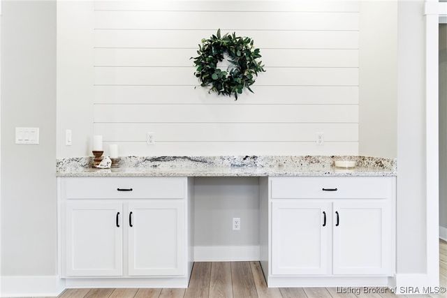 6568 Abney Court, Jeffersonville, IN 47130