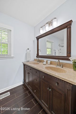 822 Marengo Dr, Louisville, KY 40243