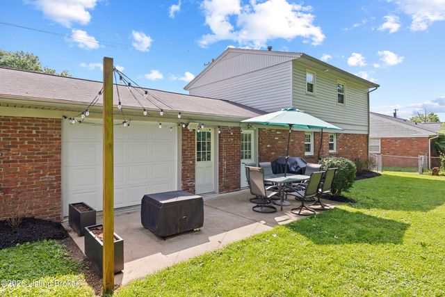822 Marengo Dr, Louisville, KY 40243