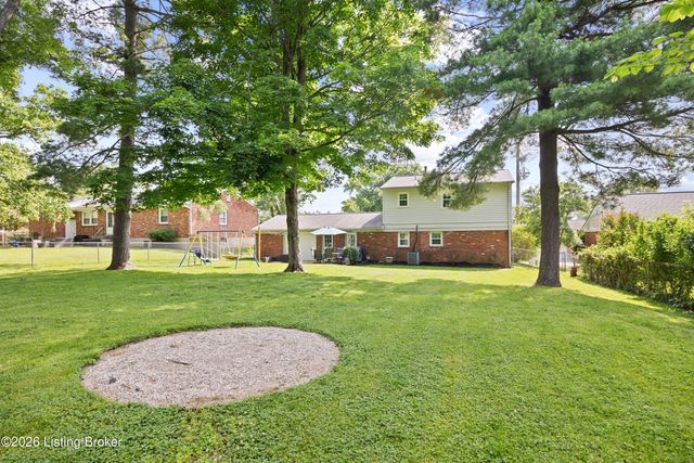 822 Marengo Dr, Louisville, KY 40243