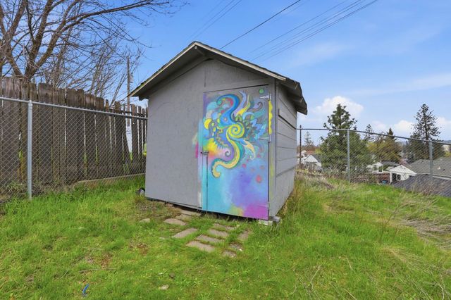 4019 W Francis Ave, Spokane, WA 99205