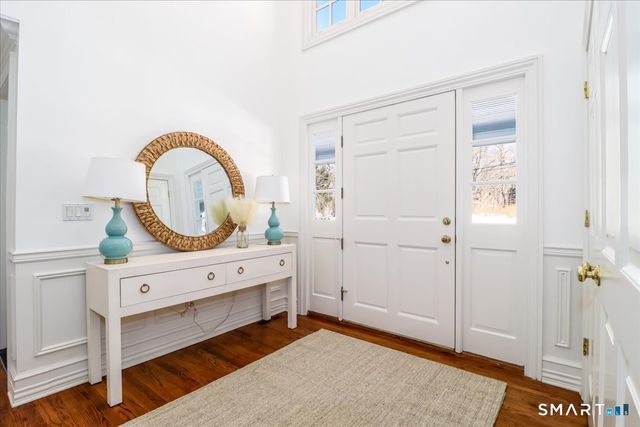 9 Old Farm Road, Wilton, CT 06897