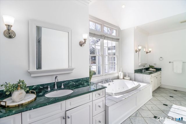 9 Old Farm Road, Wilton, CT 06897