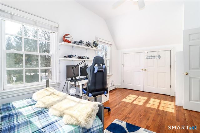 9 Old Farm Road, Wilton, CT 06897