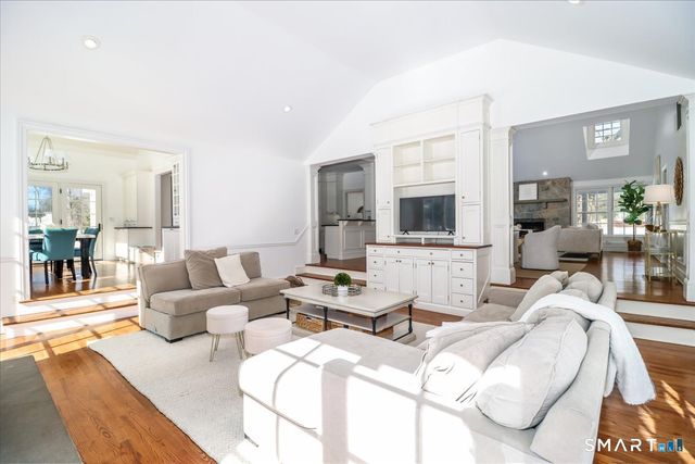 9 Old Farm Road, Wilton, CT 06897