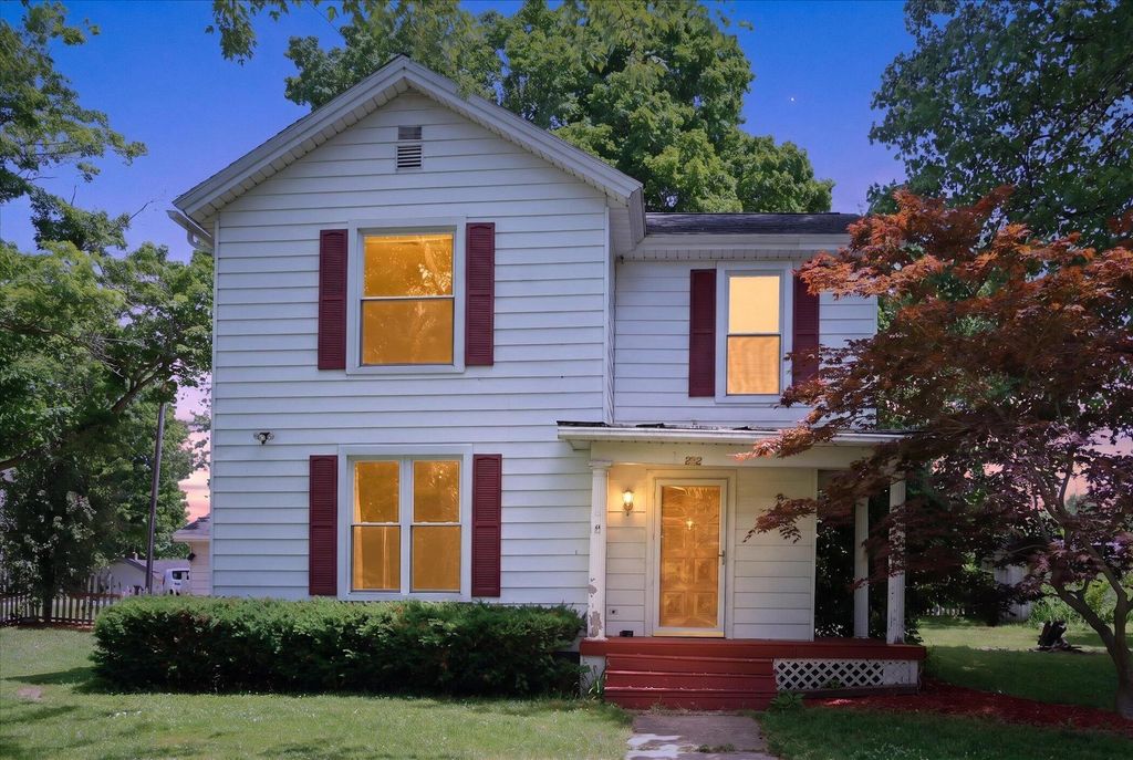 282 Liberty Street, Ionia Twp, MI 48860