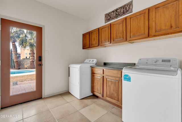 1075 YASMIN Court, El Paso, TX 79932