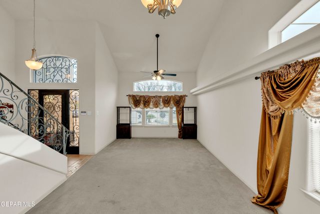 1075 YASMIN Court, El Paso, TX 79932