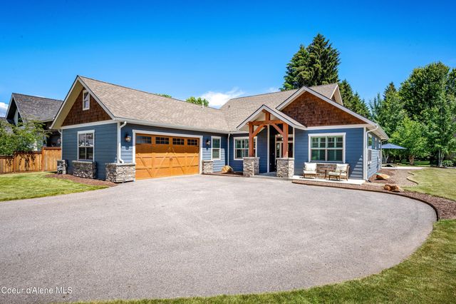 218 Crooked Ear Dr, Sandpoint, ID 83864 property photo