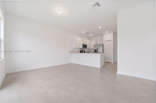250 SW 159th Lane, Pembroke Pines, FL 33027