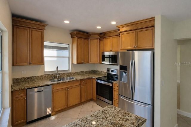 2741 FOXFIRE COURT D, Clearwater, FL 33761