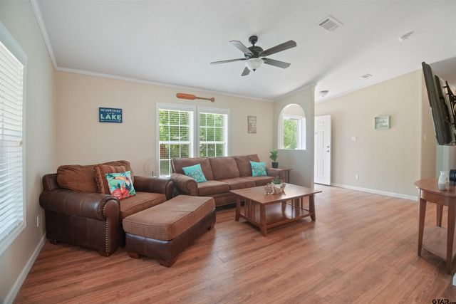 11165 CR 4117, Frankston, TX 75763